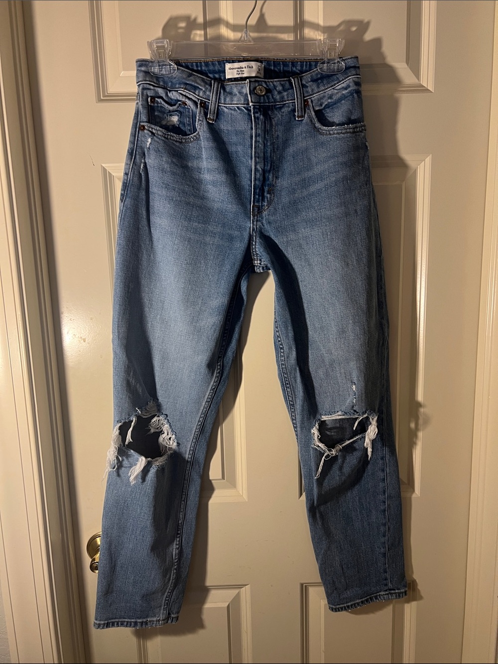Abercrombie & Fitch Women’s Light Blue Ripped High Rise Jeans